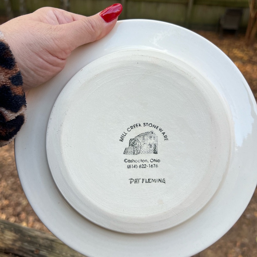 Mill Creek Stoneware Small Garland Berry Pottery Salad Plate - Picture 3 of 4